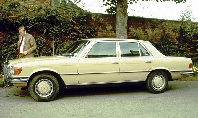 Mercedes-Benz 280 S Mercedes-Benz 280 S