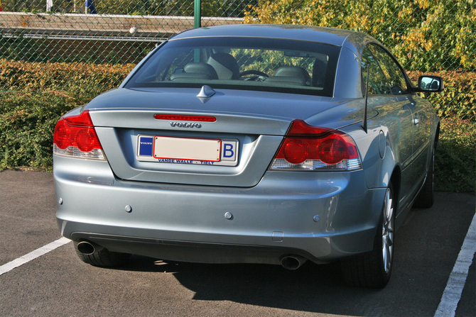 Volvo C70 2.4 Automatic Volvo C70 2.4 Automatic