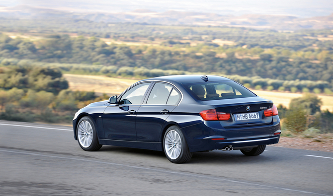 BMW 330d xDrive BMW 330d xDrive