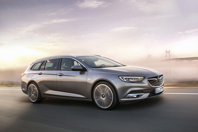 Opel Insignia Sports Tourer 1.5 Turbo ECOTEC Edition Opel Insignia Sports Tourer 1.5 Turbo ECOTEC Edition
