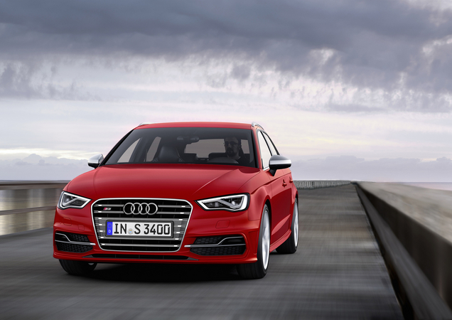 A última geração do sistema de tração integral também está disponível com o S3 Sportback A última geração do sistema de tração integral também está disponível com o S3 Sportback