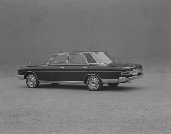 Nissan President Nissan President