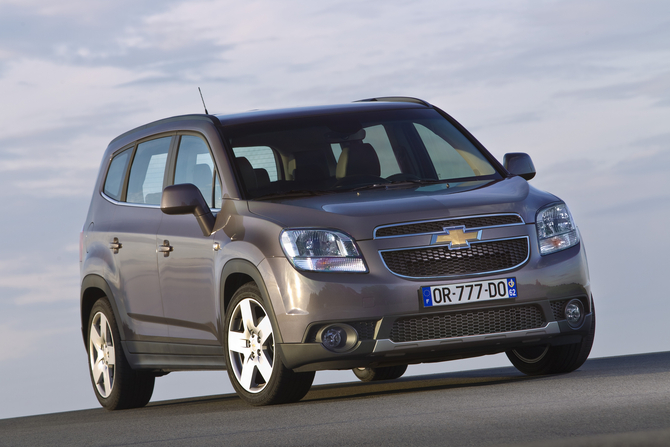 Chevrolet Orlando 1.8 LTZ Chevrolet Orlando 1.8 LTZ