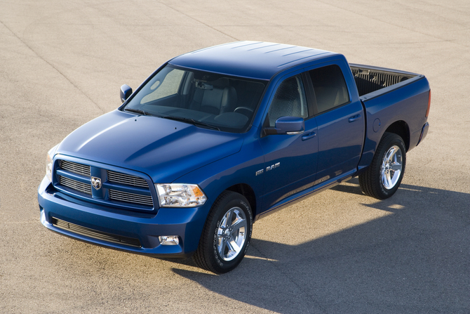 Dodge Ram 1500 Quad Cab 4X4 SPORT SWB Dodge Ram 1500 Quad Cab 4X4 SPORT SWB
