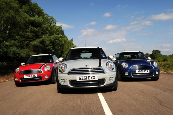 Mini Celebrates London Olympics by Having Long Jumper Leap Over Special Edition Mini Mini Celebrates London Olympics by Having Long Jumper Leap Over Special Edition Mini