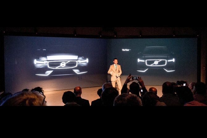 O design dos futuros modelos da Volvo vão ter uma grelha retangular, faróis de circulação em forma de T O design dos futuros modelos da Volvo vão ter uma grelha retangular, faróis de circulação em forma de T