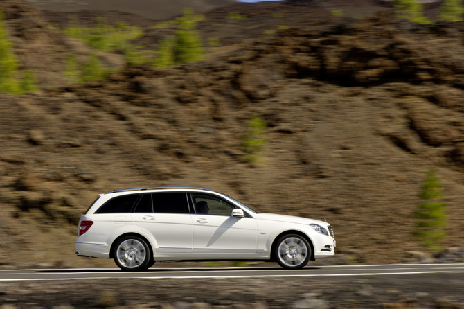 Mercedes-Benz C 250 CDI BlueEFFICIENCY Estate AT Mercedes-Benz C 250 CDI BlueEFFICIENCY Estate AT