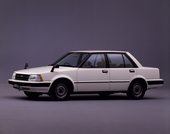 Nissan Auster Sedan 1800 GT-EX Nissan Auster Sedan 1800 GT-EX