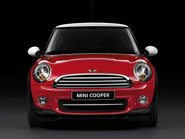 BMW Grants a Look into BMW and Mini Design BMW Grants a Look into BMW and Mini Design