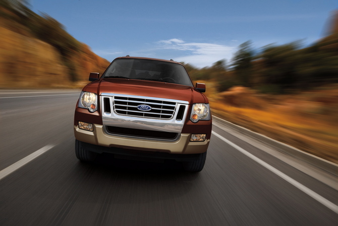 Ford Explorer Sport Trac XLT 4.0L 4X2 Ford Explorer Sport Trac XLT 4.0L 4X2