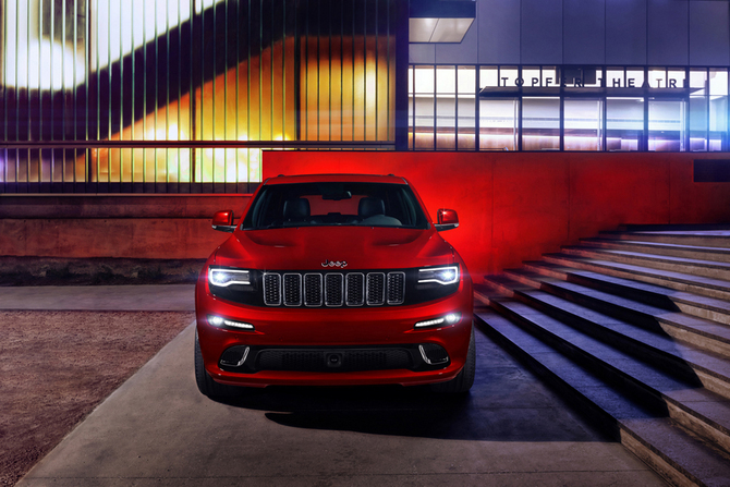 Jeep Grand Cherokee 6.4 Hemi V8 SRT Jeep Grand Cherokee 6.4 Hemi V8 SRT