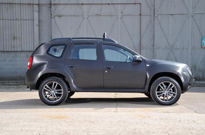 Dacia Duster Ambiance dCi 4x2 Black Edition Dacia Duster Ambiance dCi 4x2 Black Edition