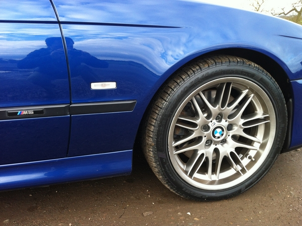 E39 M5: A muscle car from the old school E39 M5: A muscle car from the old school