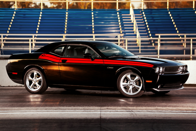 Dodge Challenger R/T AT Dodge Challenger R/T AT