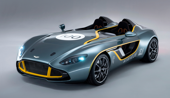 Die Frontscheinwerfer sind offensichtlich von den aktuellen Aston Martins entliehen Die Frontscheinwerfer sind offensichtlich von den aktuellen Aston Martins entliehen