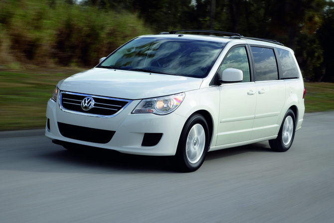 Volkswagen Routan SE RSE Volkswagen Routan SE RSE