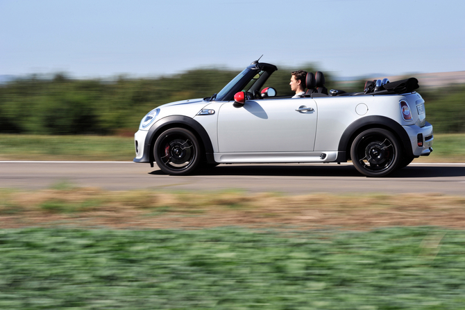 MINI (BMW) John Cooper Works Convertible MINI (BMW) John Cooper Works Convertible
