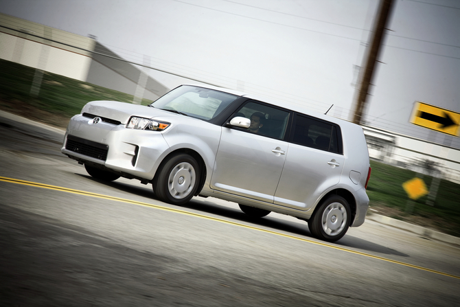 Scion xB 5-Door Wagon 4-Spd AT Scion xB 5-Door Wagon 4-Spd AT