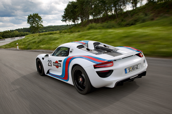 The 918 is due to go on sale in September 2013 The 918 is due to go on sale in September 2013