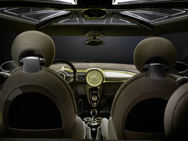 BMW Axes Mini Rocketman, the Smaller Mini BMW Axes Mini Rocketman, the Smaller Mini
