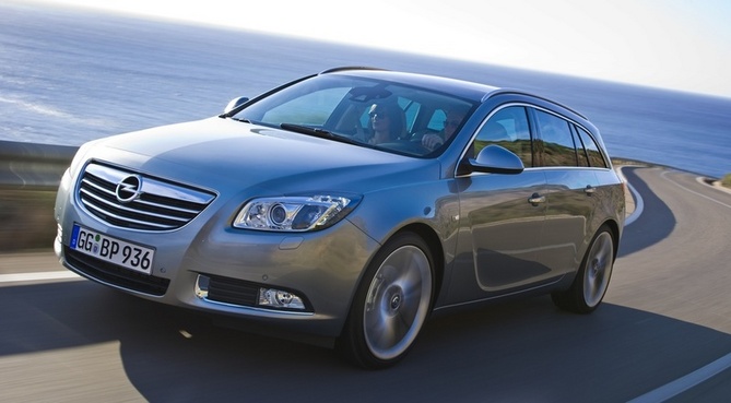 Opel Insignia Sports Tourer 2.0 CDTI ECOTEC Opel Insignia Sports Tourer 2.0 CDTI ECOTEC