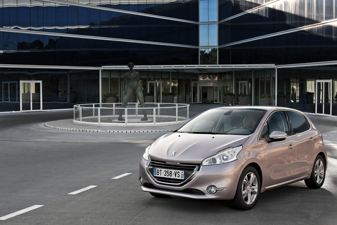 Peugeot 208 Gen.1 Peugeot 208 Gen.1