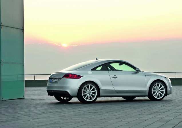Audi TT Coupé 2.0 TFSI S tronic 211hp Audi TT Coupé 2.0 TFSI S tronic 211hp