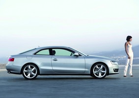 Audi A5 3.2 FSI tiptronic quattro