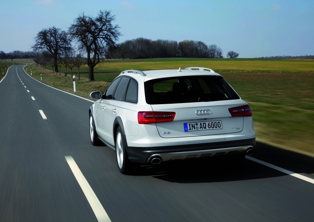 Audi A6 Allroad quattro 3.0 TFSI V6 S tronic Audi A6 Allroad quattro 3.0 TFSI V6 S tronic