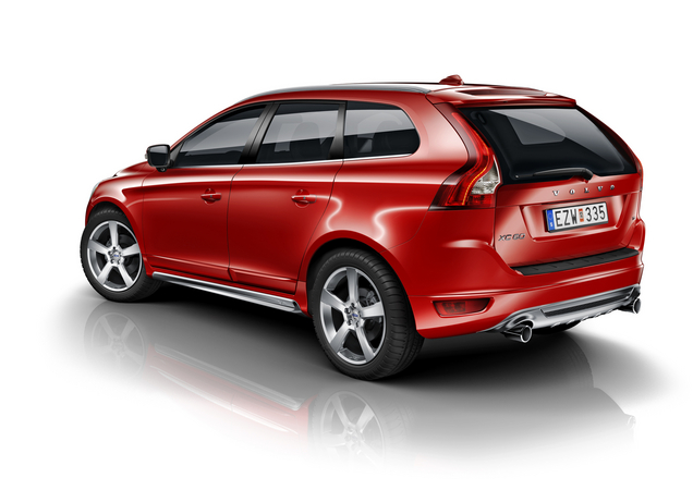 Volvo XC60 D3 DRIVe FWD R-Design Volvo XC60 D3 DRIVe FWD R-Design