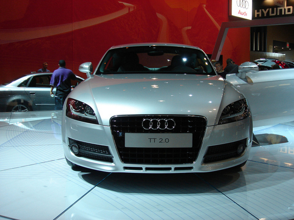 Audi TT Coupé 2.0 TFSI quattro Audi TT Coupé 2.0 TFSI quattro