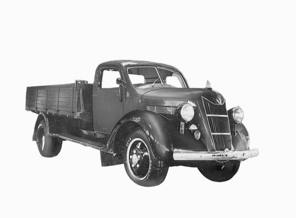 1935- Toyoda enters auto industry with Model G1 Truck two years before Toyota Motor Company starts up 1935- Toyoda enters auto industry with Model G1 Truck two years before Toyota Motor Company starts up