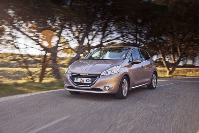 Peugeot 208 Gen.1 Peugeot 208 Gen.1