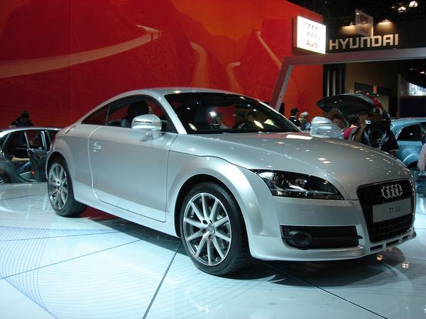Audi TT Coupé 2.0 TFSI quattro Audi TT Coupé 2.0 TFSI quattro