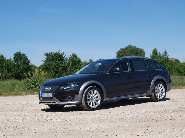 Audi A4 allroad quattro 3.0 TDI S-Tronic Audi A4 allroad quattro 3.0 TDI S-Tronic