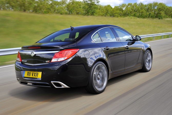 Vauxhall Insignia Saloon 2.8T V6 4x4 VXR (Auto) Vauxhall Insignia Saloon 2.8T V6 4x4 VXR (Auto)