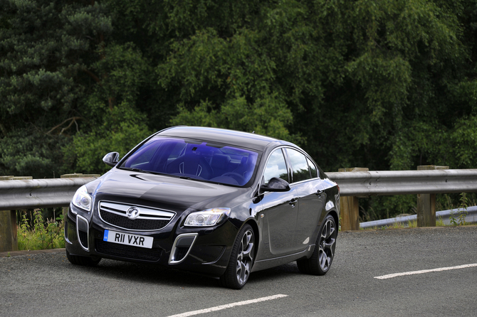 Vauxhall Insignia Saloon 2.8T V6 4x4 VXR (Auto) Vauxhall Insignia Saloon 2.8T V6 4x4 VXR (Auto)