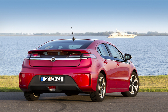 Opel Ampera Executive Opel Ampera Executive