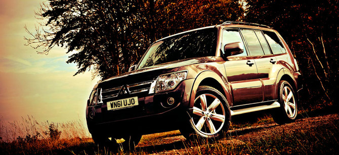 Mitsubishi Shogun 4x4 3.2 SG4 Mitsubishi Shogun 4x4 3.2 SG4