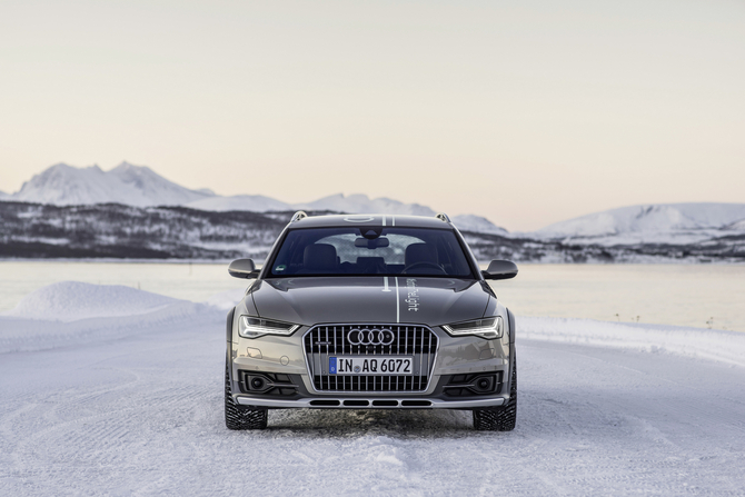 Audi A6 allroad quattro 3.0 TDI clean diesel S tronic Audi A6 allroad quattro 3.0 TDI clean diesel S tronic