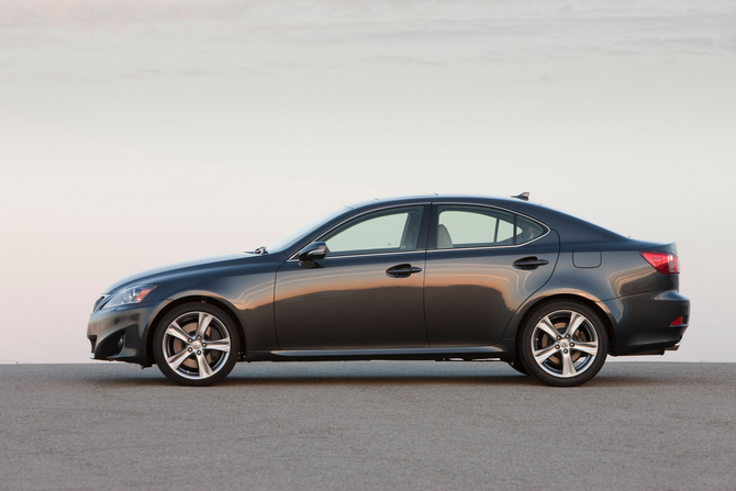 Lexus IS 350 AWD Lexus IS 350 AWD
