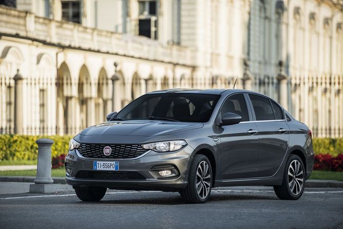 Fiat Tipo 1.6 Multijet Easy Fiat Tipo 1.6 Multijet Easy