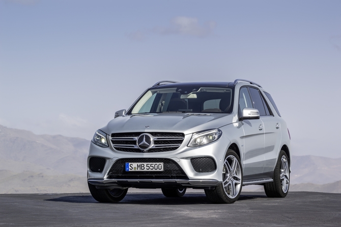 Mercedes-Benz GLE 500e 4MATIC Mercedes-Benz GLE 500e 4MATIC