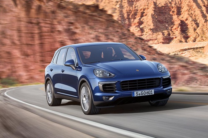 The new Cayenne models will be launched in the market on October 11, 2014 The new Cayenne models will be launched in the market on October 11, 2014