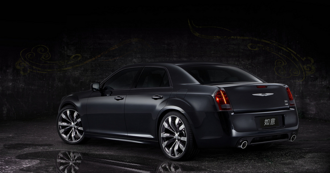 In China, the 300C will use the 3.6l Pentastar V6 and eight-speed automatic gearbox In China, the 300C will use the 3.6l Pentastar V6 and eight-speed automatic gearbox