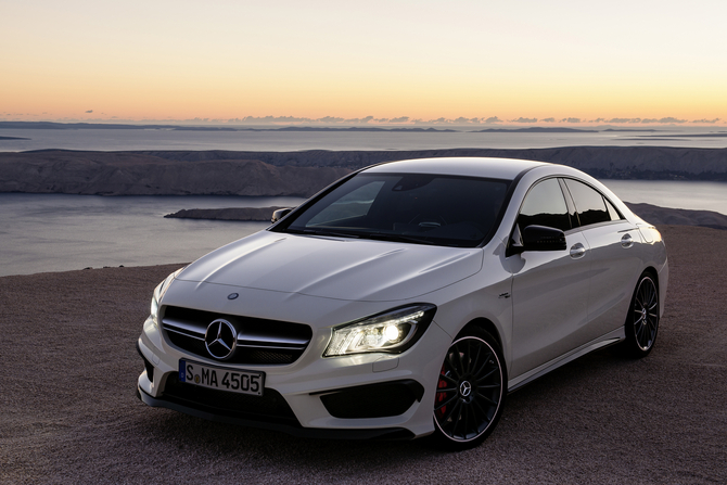 Mercedes-Benz CLA-Class Gen.1 Mercedes-Benz CLA-Class Gen.1