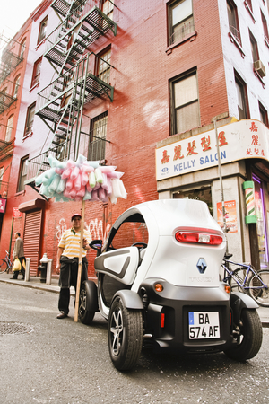 Twizy fait escale à New-York city ! Twizy fait escale à New-York city !