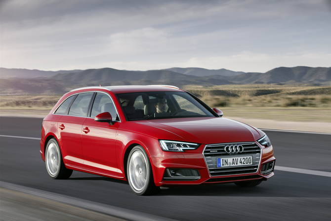 Audi A4 Avant 2.0 TFSI ultra S tronic Audi A4 Avant 2.0 TFSI ultra S tronic