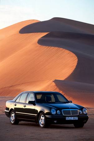 Mercedes-Benz E 240 Mercedes-Benz E 240
