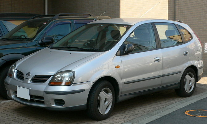 Nissan Tino 2.0Xs Nissan Tino 2.0Xs